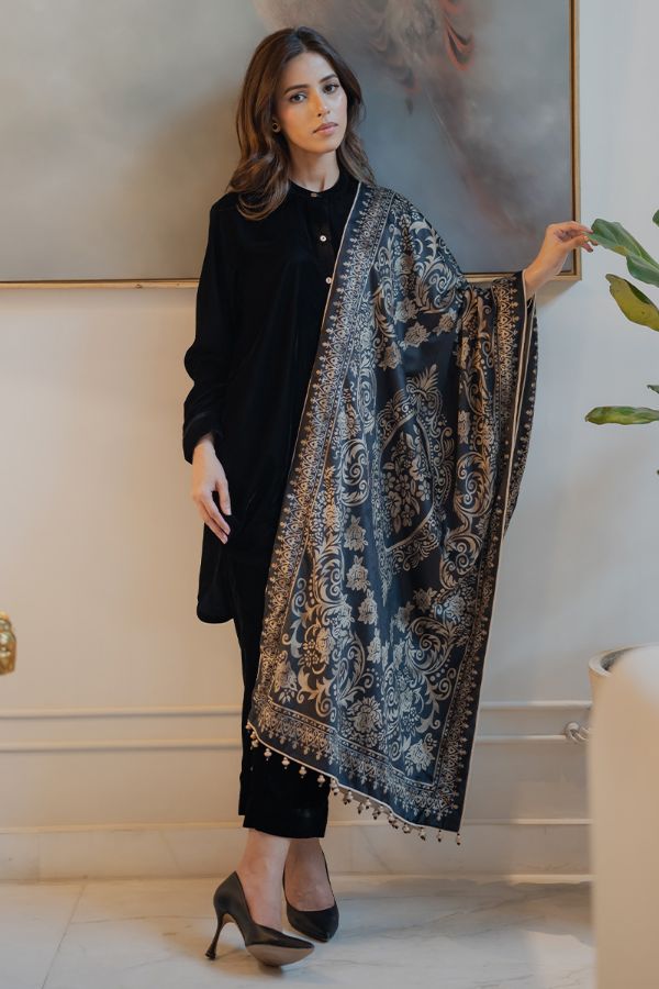 Amayra Scarf A