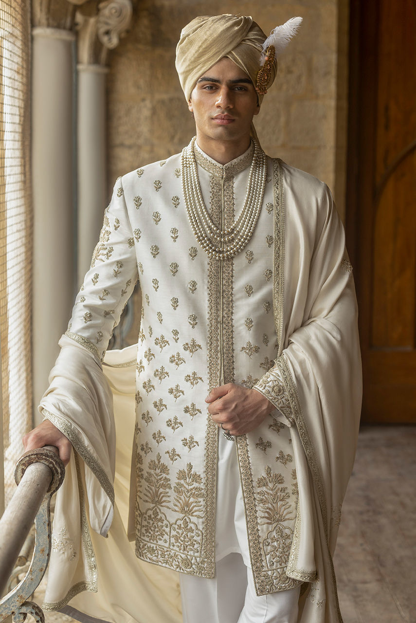 Veer – Ivory Hand-Embroidered Sherwani Set