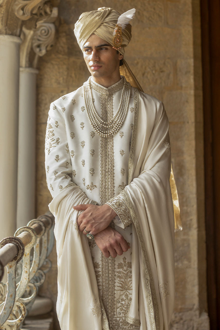 Veer – Ivory Hand-Embroidered Sherwani Set