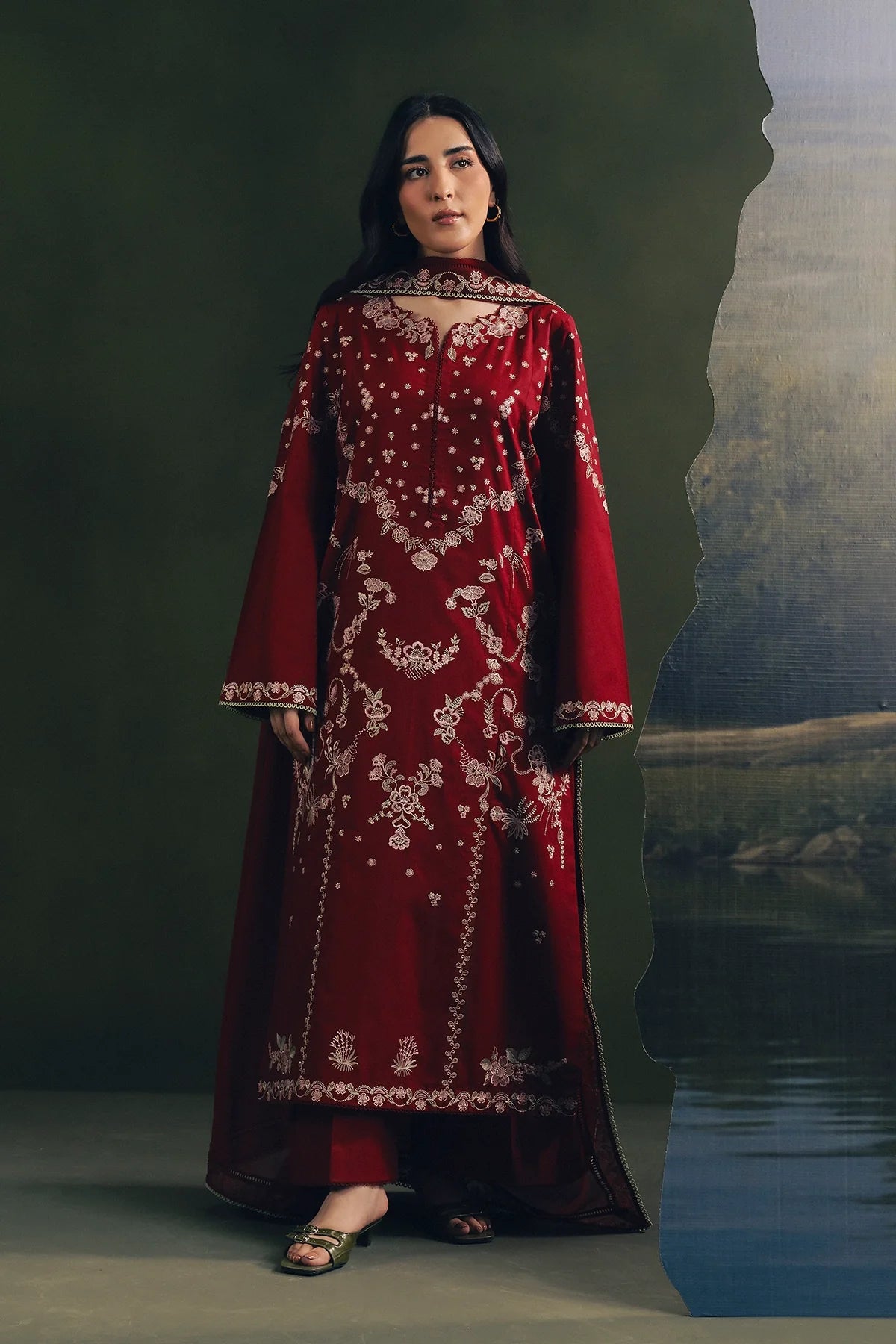 Rouge - 3 Piece Cambric RTW