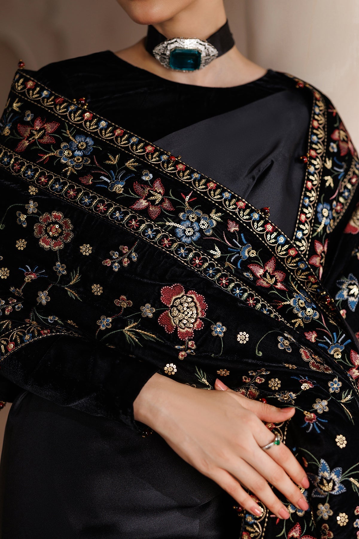 Embroidered Velvet Shawl VS-76