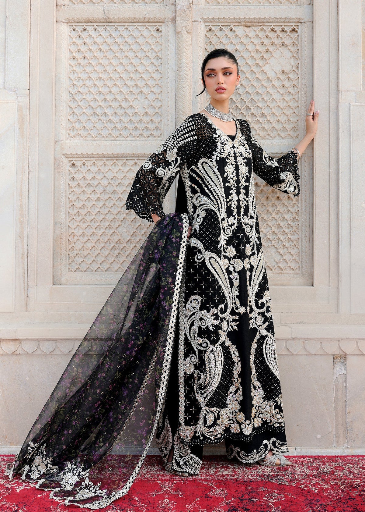 Delina – Black by Saira Shakira