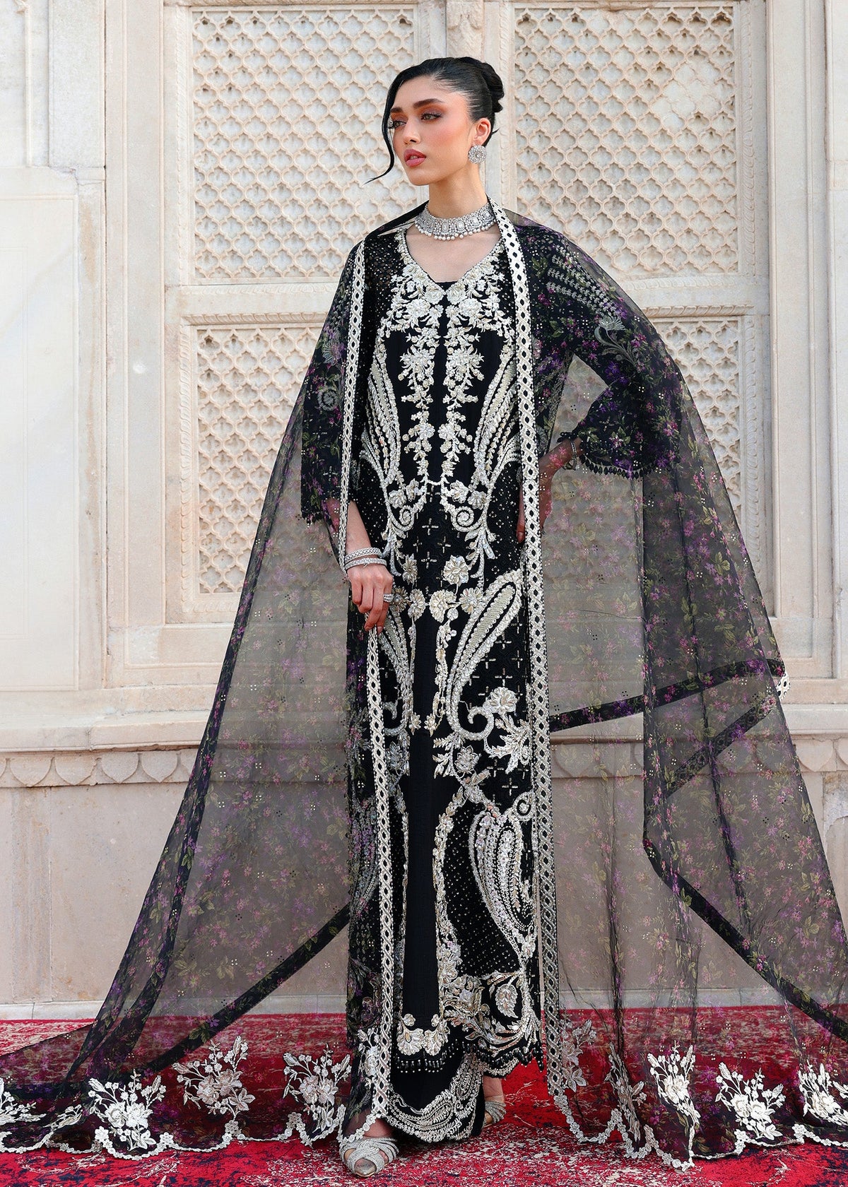 Delina – Black by Saira Shakira