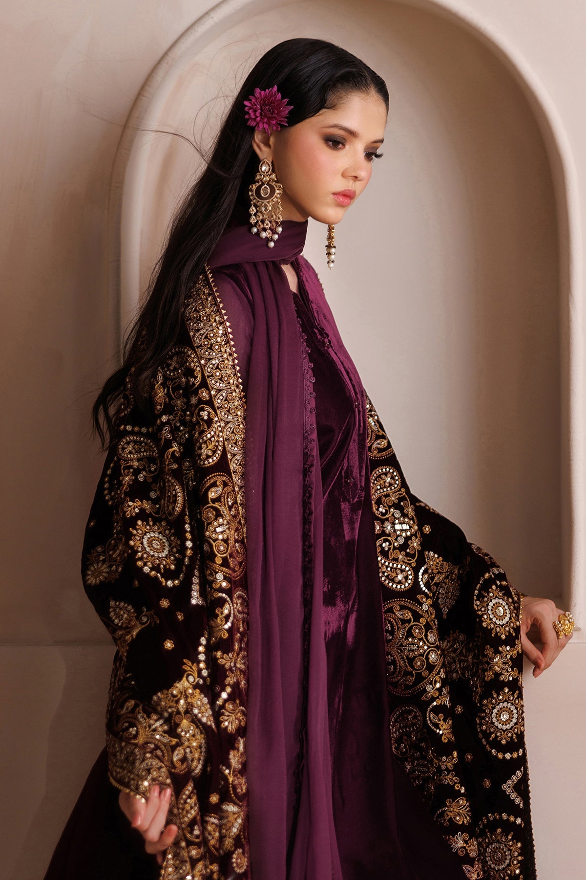 Embroidered Velvet Shawl VS-66
