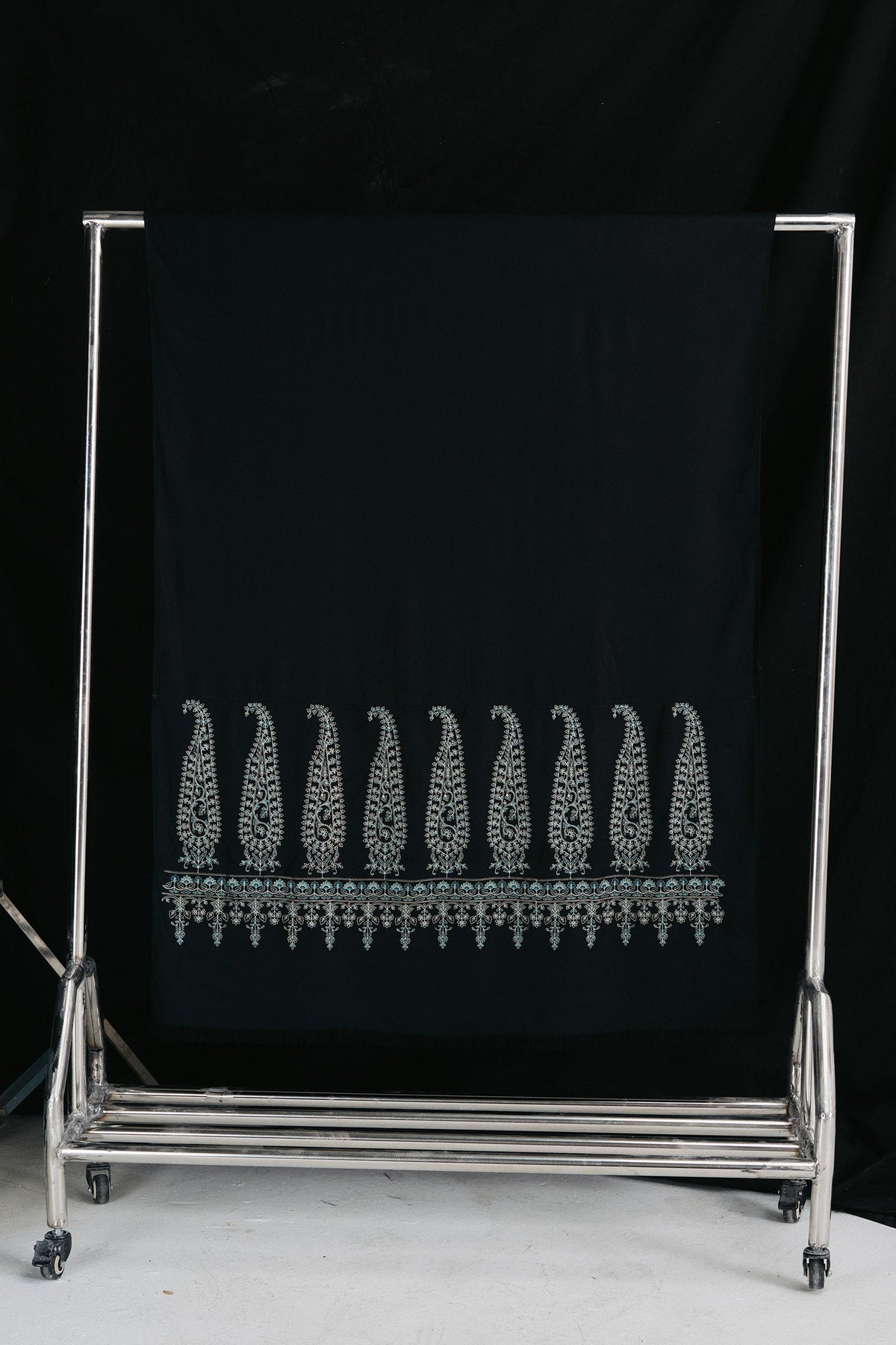 Shab Shawl