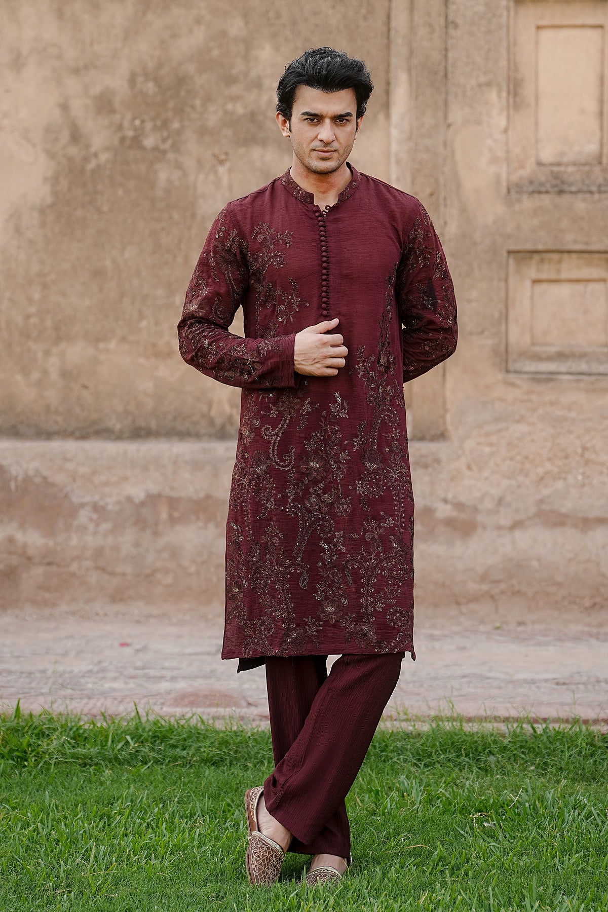 Shahbaz' Kurta Pajama
