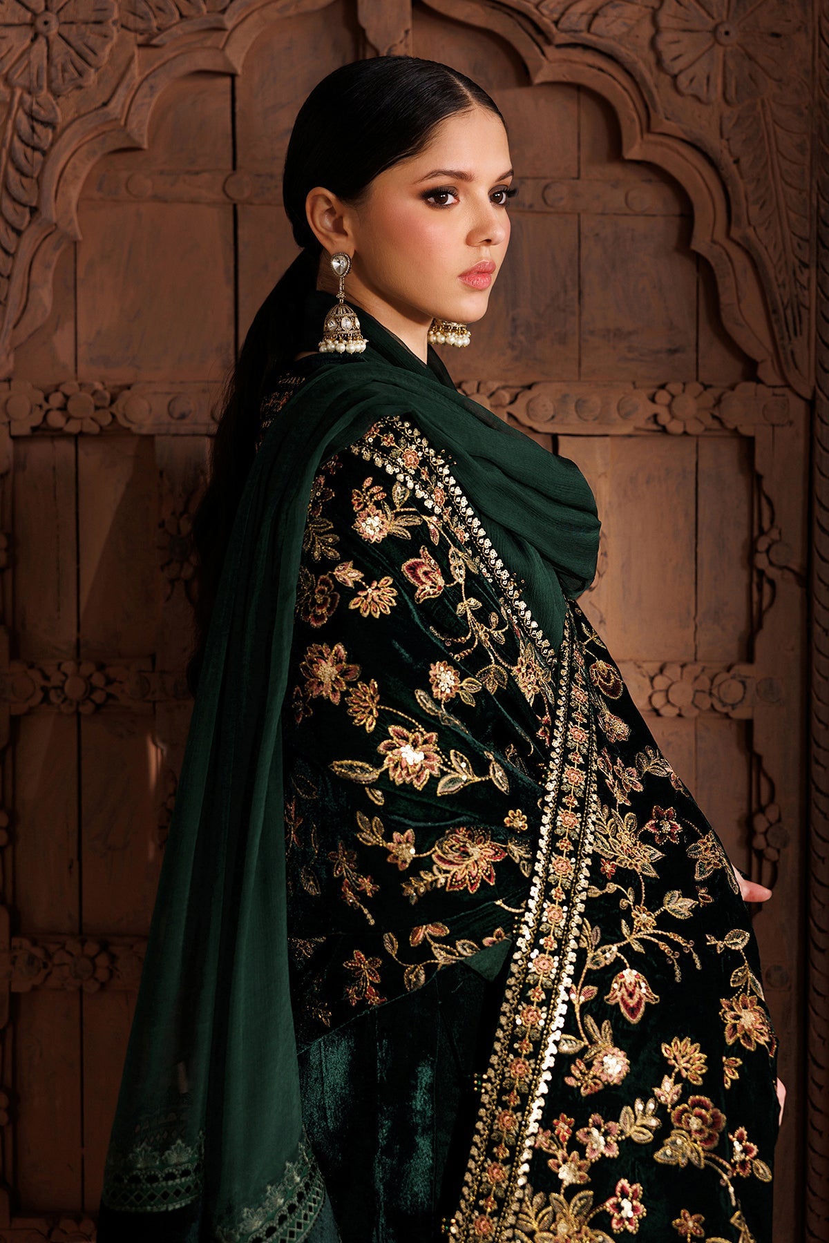 Embroidered Velvet Shawl VS-68
