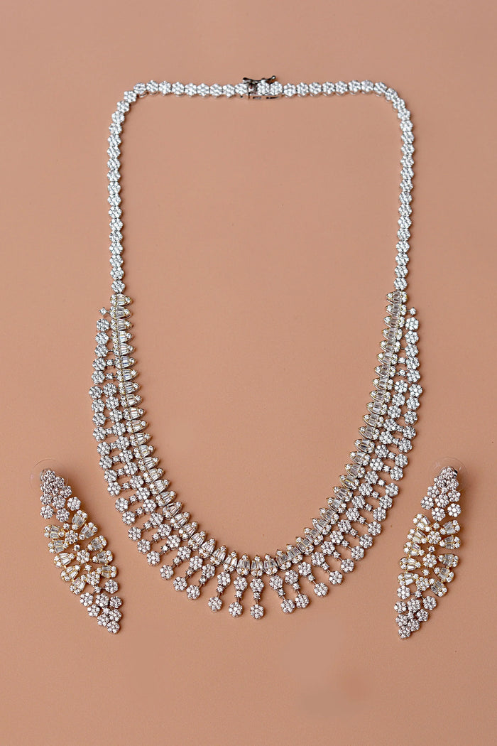 Bride of Tomorrow Dual Tone Bridal Set