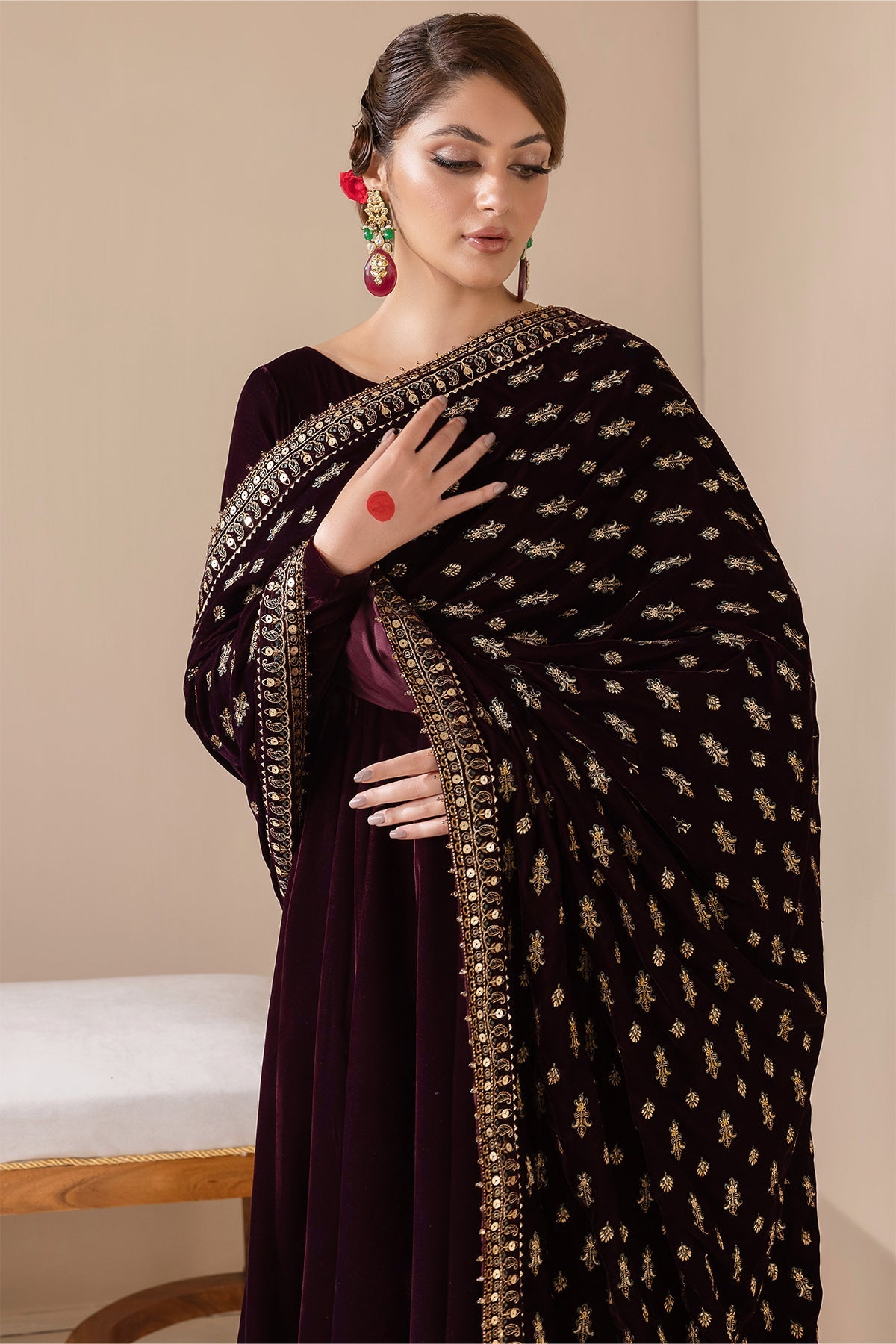 Embroidered Velvet Shawl VS-42