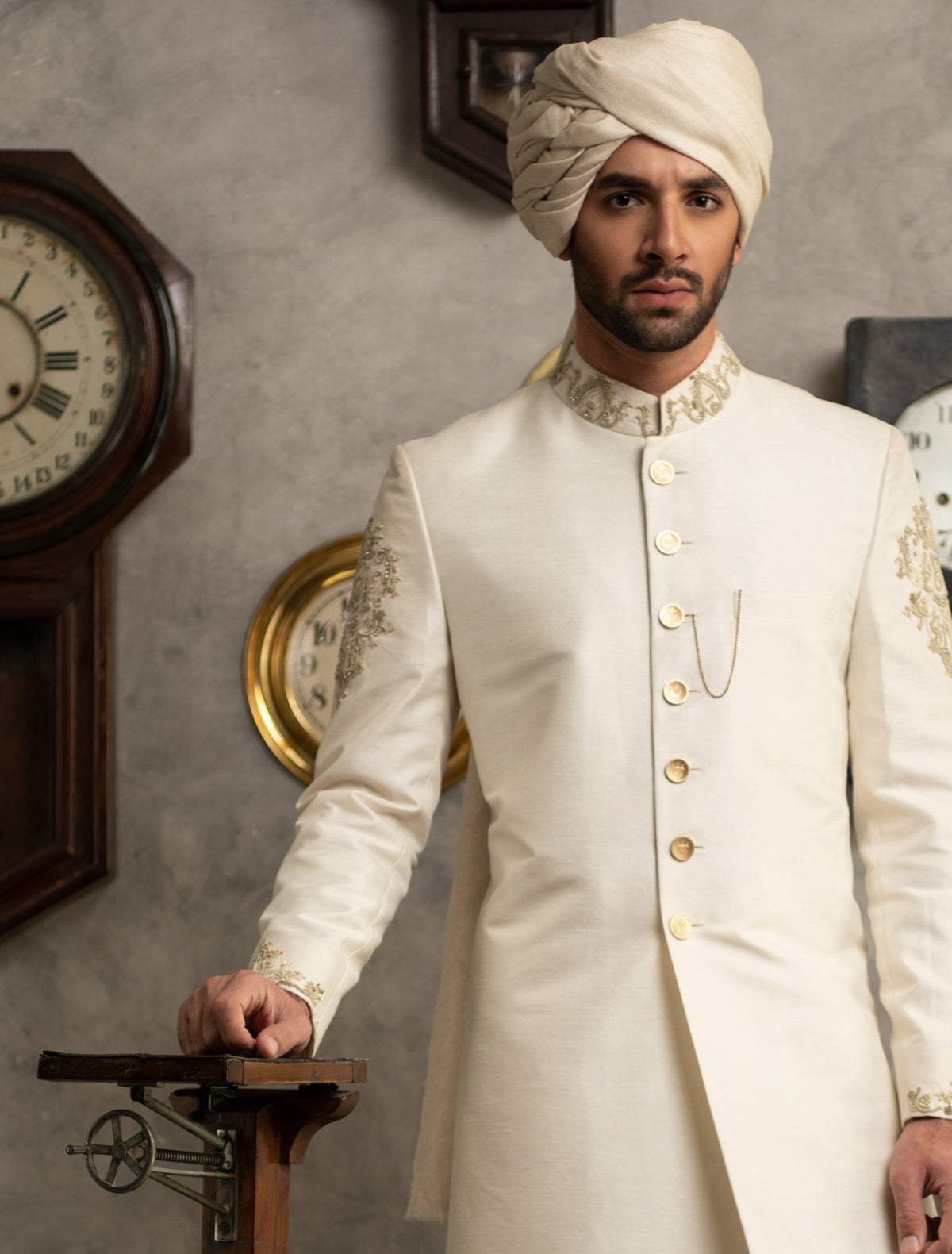 Off-White Rawsilk Turban