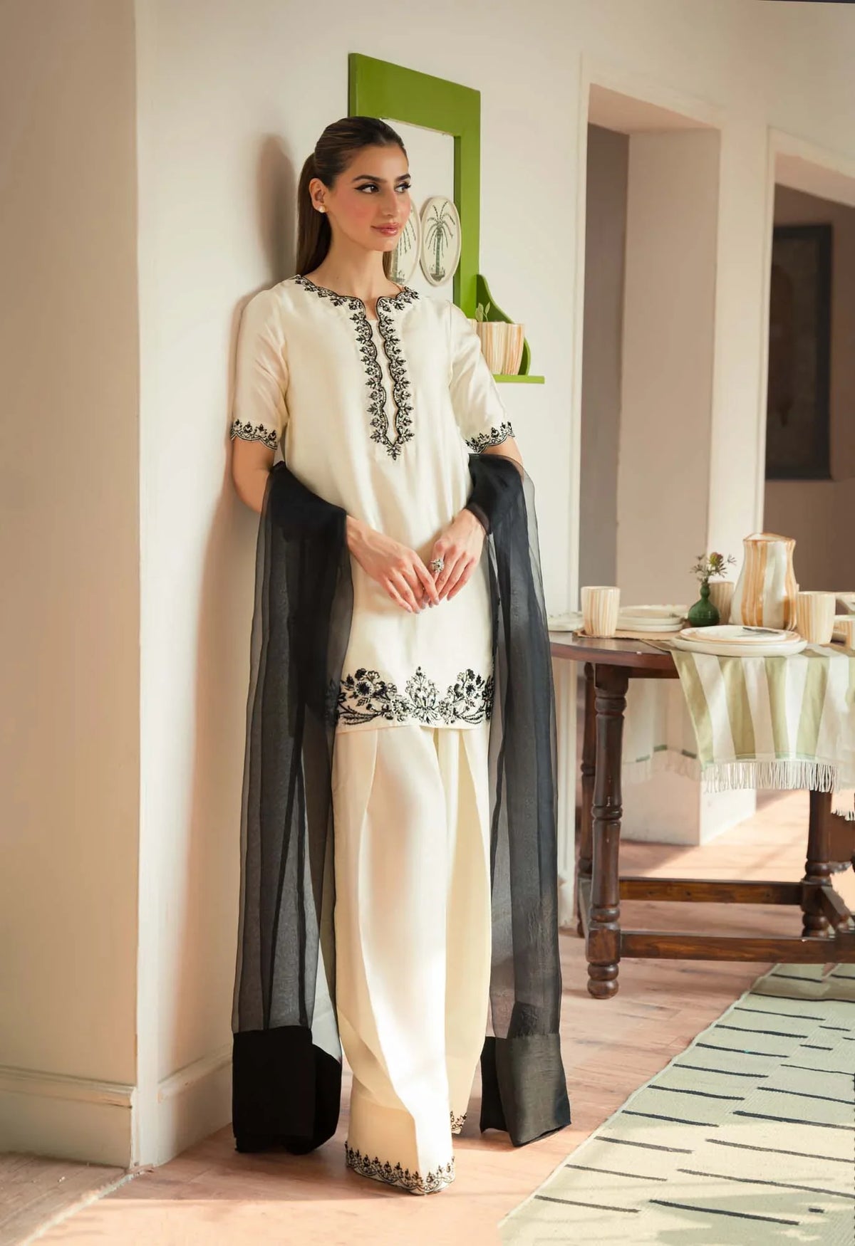 Raya Main image
