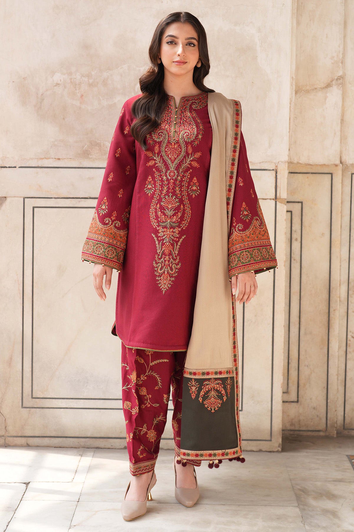 EMBROIDERED SLUB KHADDAR DW'24 D3