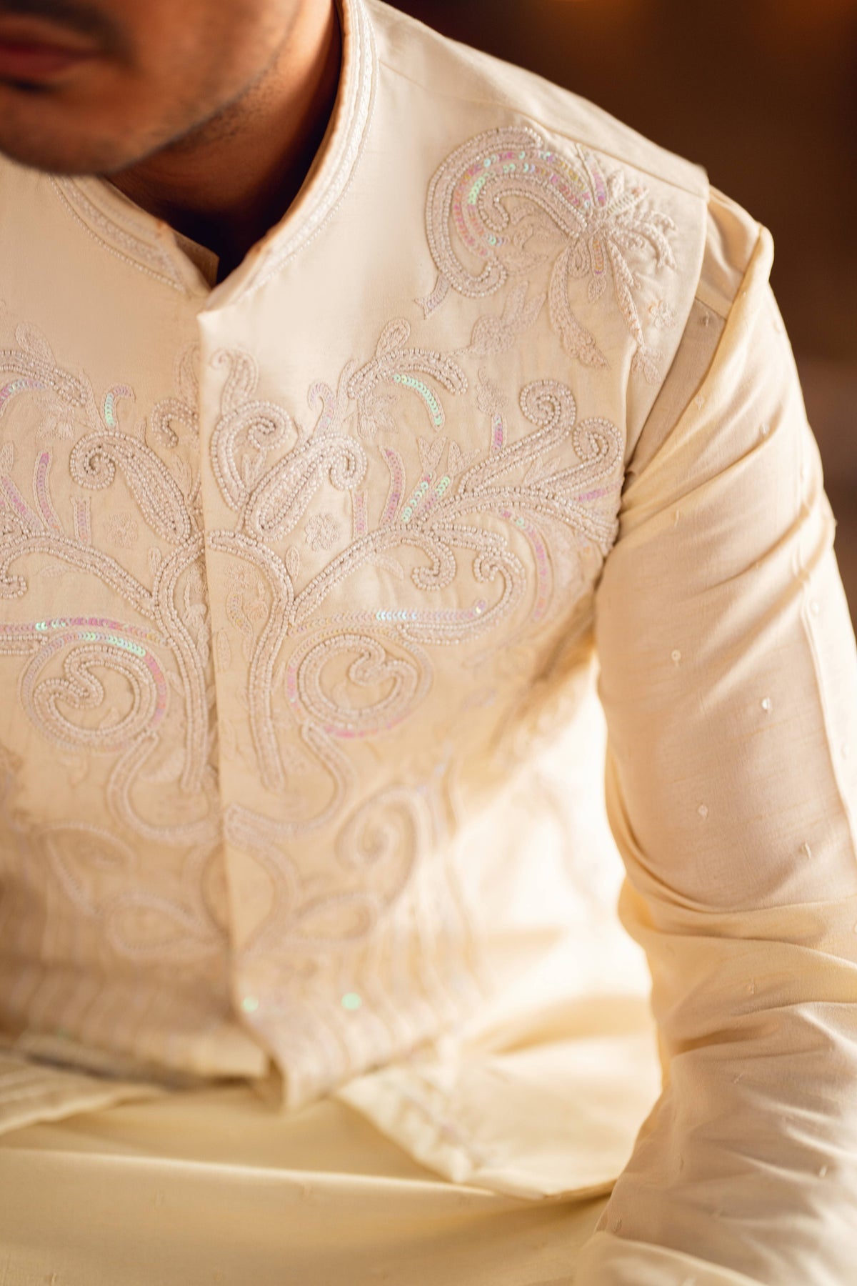 Zavian Ivory Waist Coat