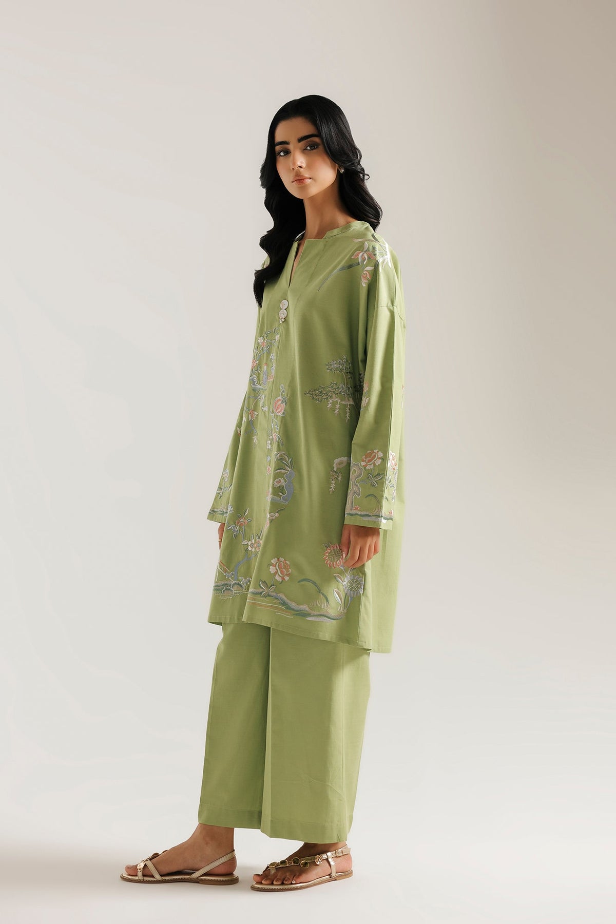 Embroidered 2 Piece Suit E9501