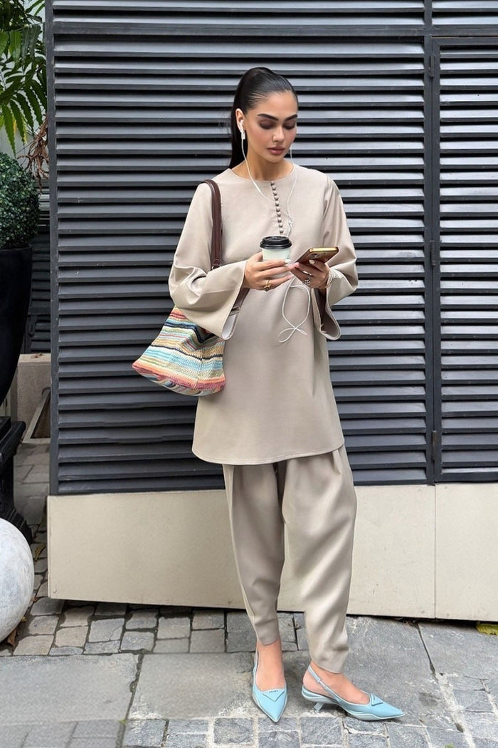 Sandgray - 2 Piece Karandi RTW