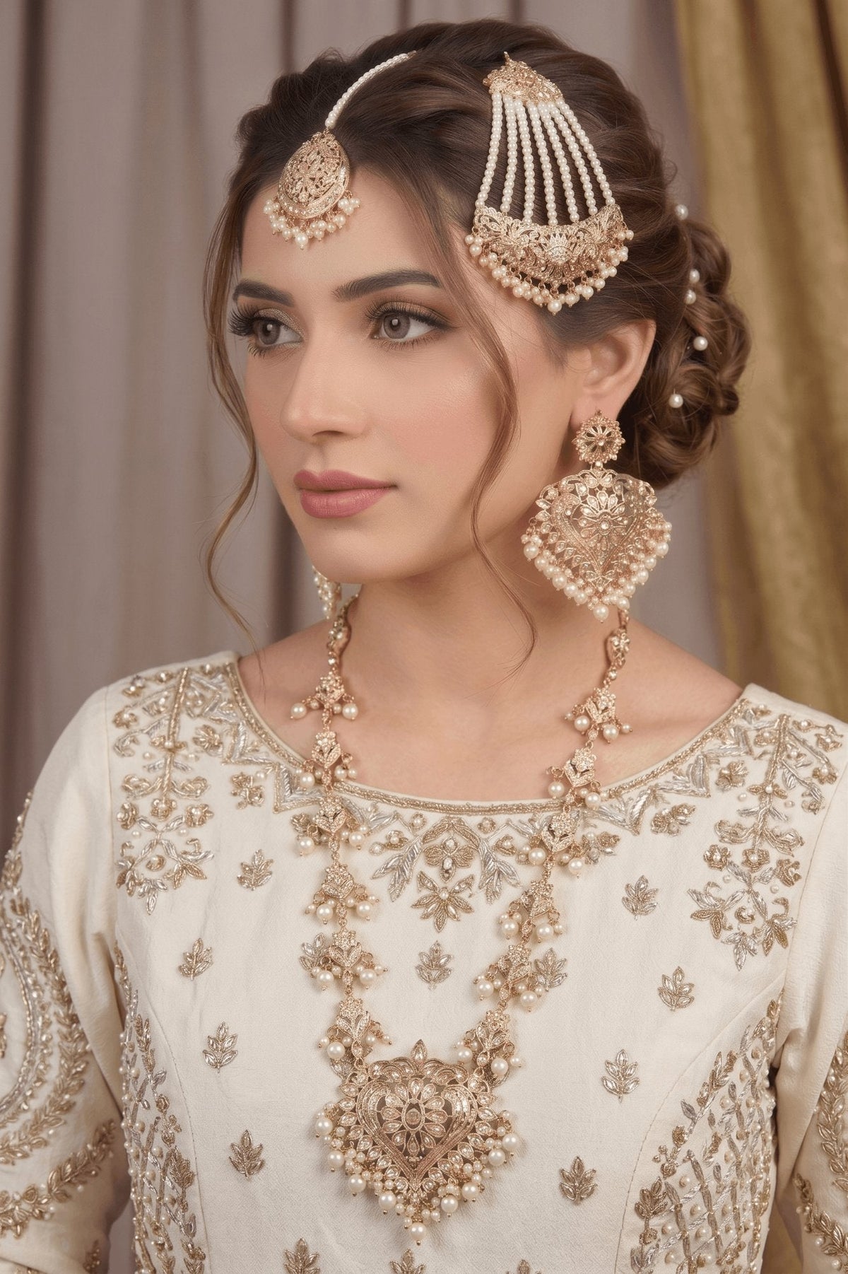 Traditional Hyderabadi Long Chain Mala Set with Tikka Jhoomar
