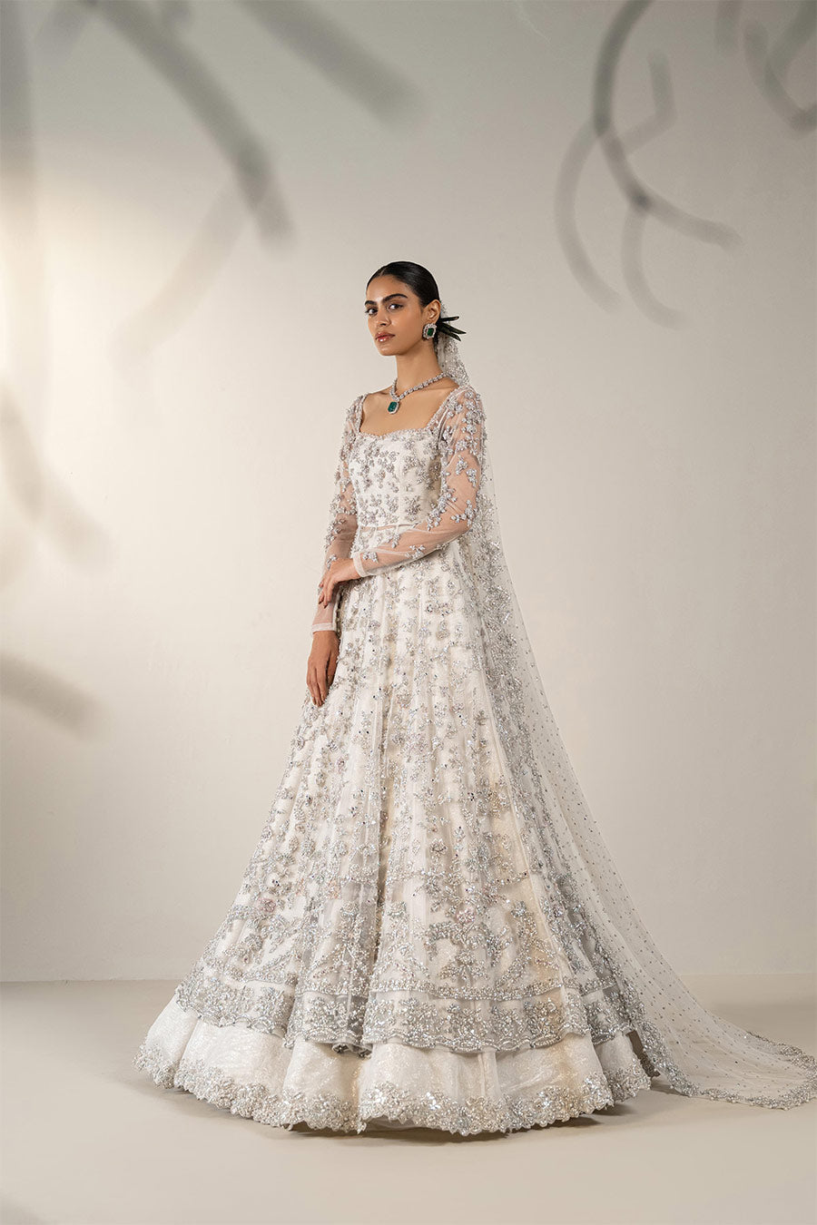 Arella Neue